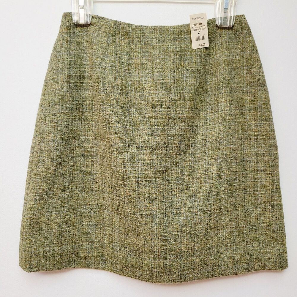 NWT Ann Taylor Wool Blend Tweed Pencil Skirt Size 2 Green Lined Classic